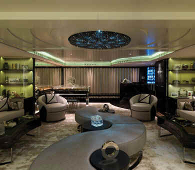 Sealyon charter yacht