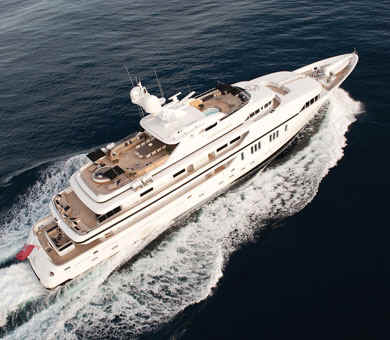 Yacht Sealyon cruising