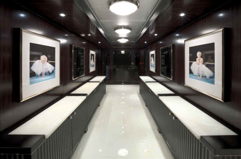 Yacht Carpe Diem Hallway