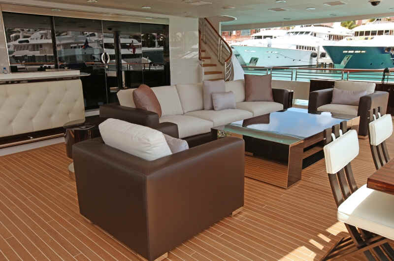 Yacht Carpe Diem Aft Deck