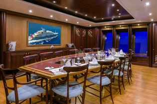 Boadicea dining room