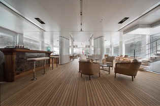 CloudbreakYacht outdoor