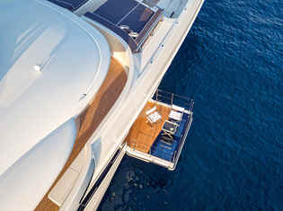 Elixir Aerial balcony