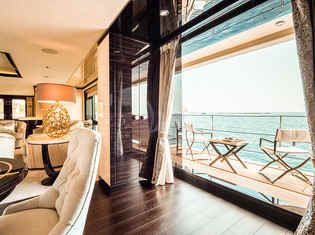 Yacht Elixir balcony