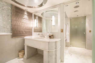 Moonlight II master bath