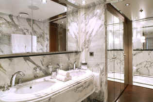 Moonlight 2 guest bathroom