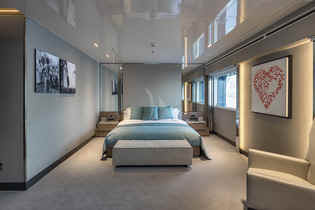 Serenity guest stateroom