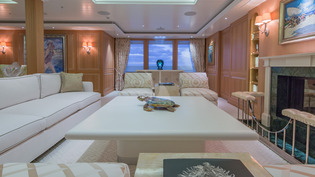 Bella Vita lounge area